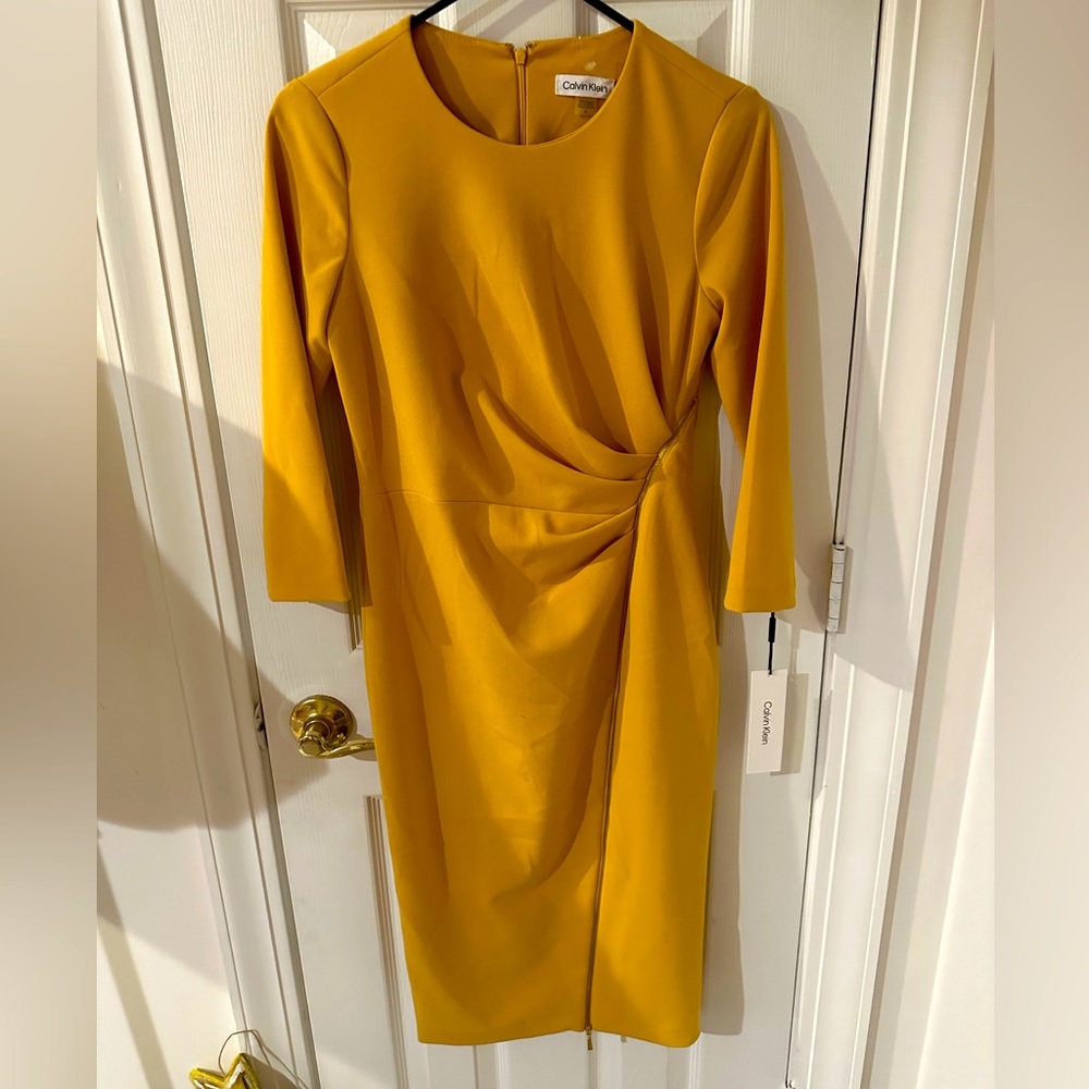 Beautiful, Mustard Yellow, NWT, Calvin Klein Dress, Size 4